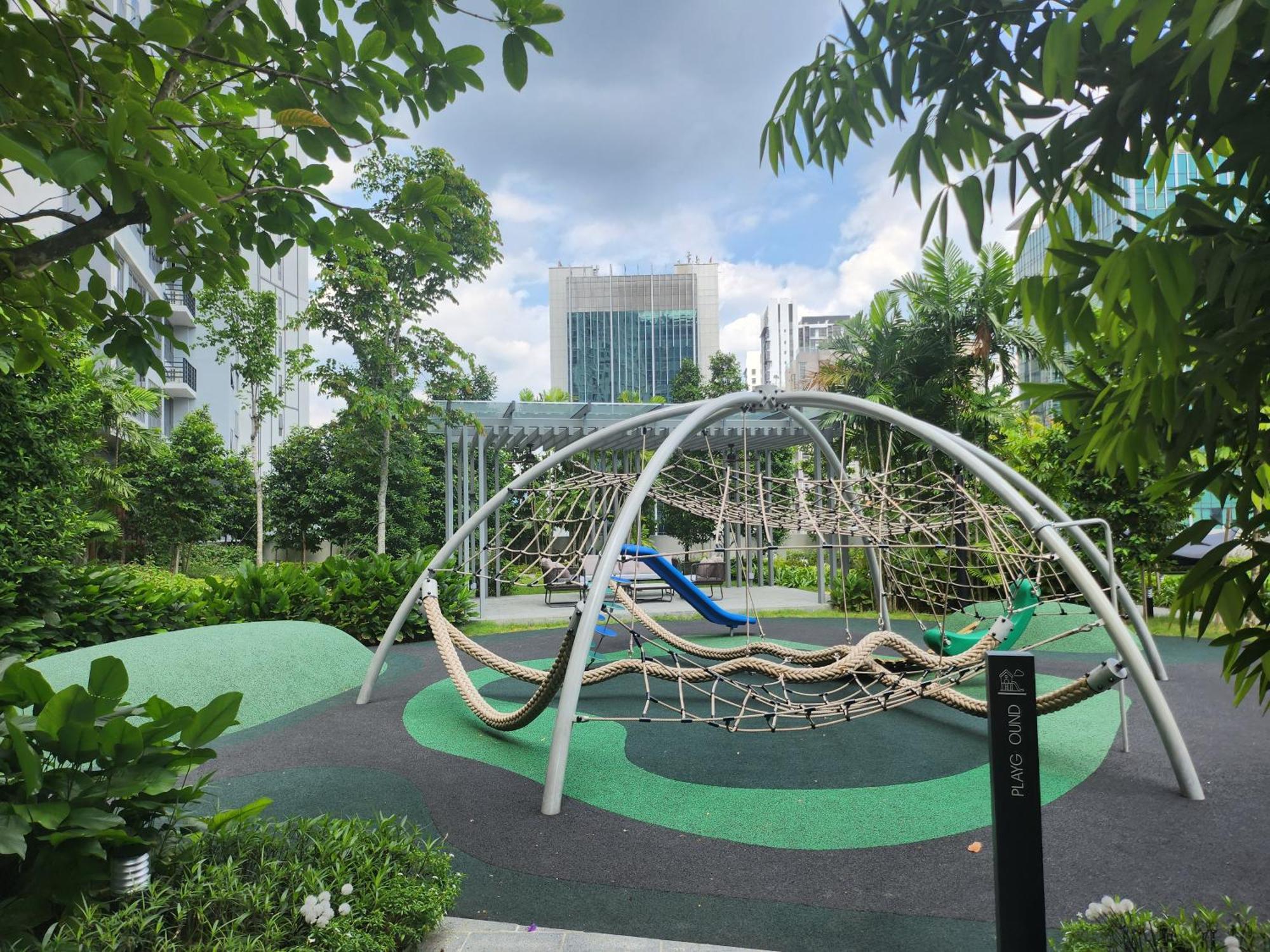 Agile Bukit Bintang Service At Trx Pangsapuri Kuala Lumpur